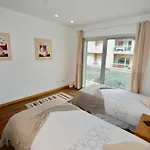 Whale - With Wi-fi And Heated Pool Apartment *
