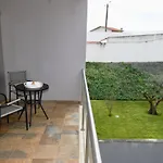 Apartment Whale - With Wi-fi And Heated Pool *