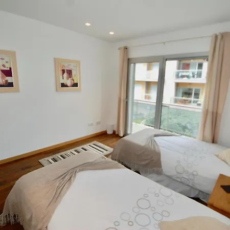 Whale - With Wi-fi And Heated Pool アパート *