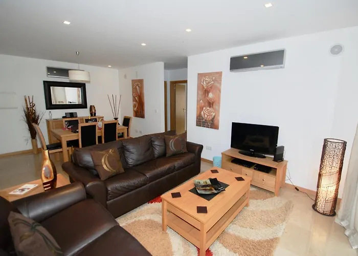 Whale - With Wi-fi And Heated Pool סאו מרטיניו דו פורטו